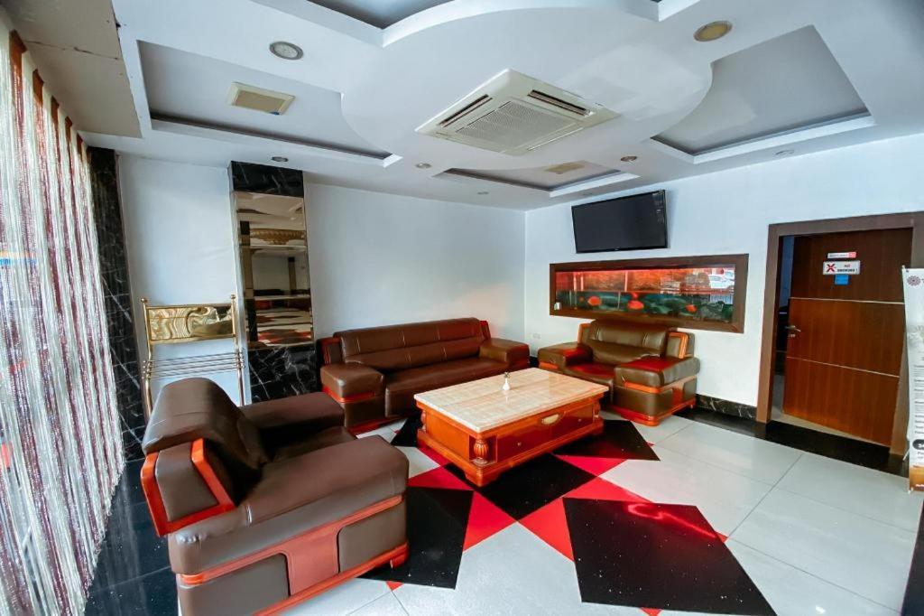 Lucky Star Hotel Ναγκόγια Εξωτερικό φωτογραφία