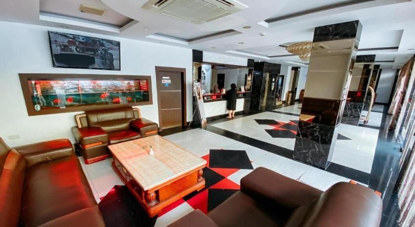 Lucky Star Hotel Ναγκόγια Εξωτερικό φωτογραφία