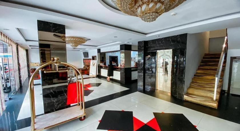 Lucky Star Hotel Ναγκόγια Εξωτερικό φωτογραφία